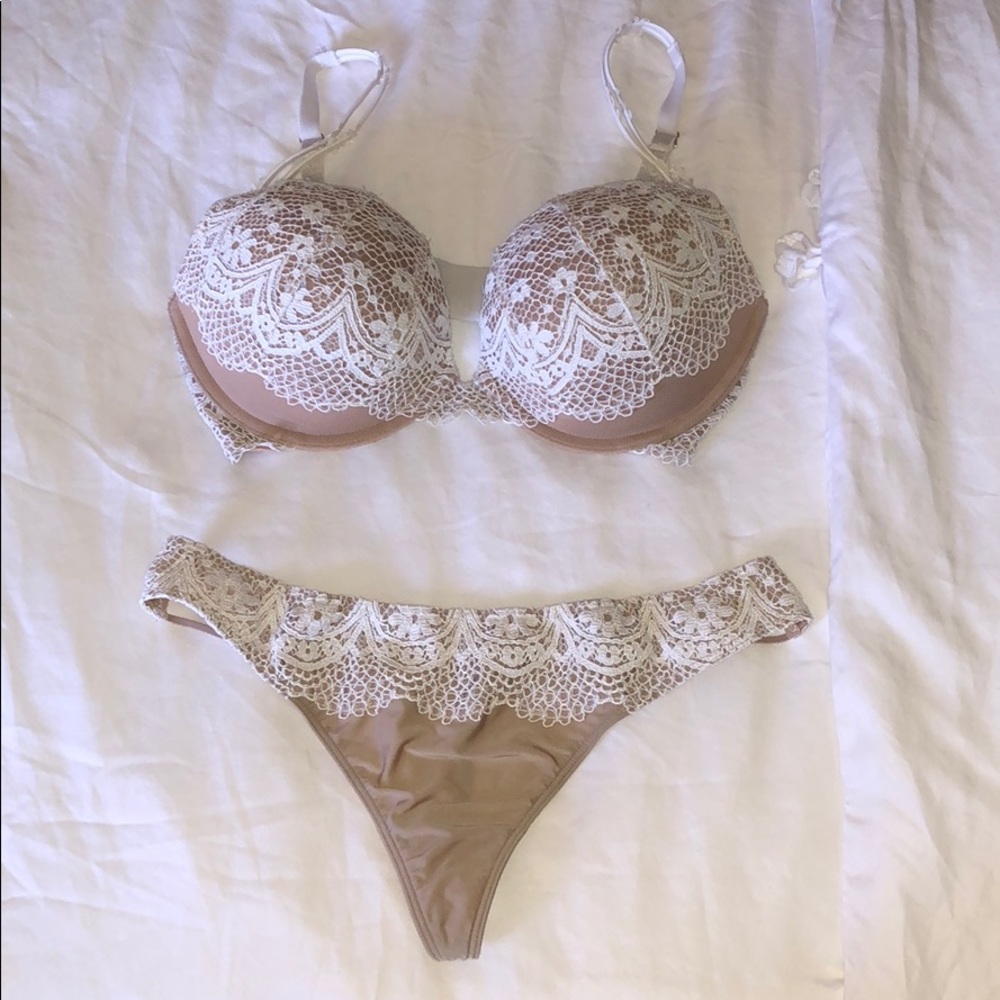VS SEXY NUDE LACE SET Push up bra